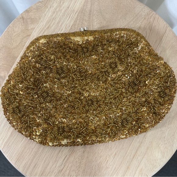 Vintage gold beaded clutch - Picture 4 of 11